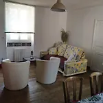 Apartament Pour 6 Ou Pour 2 A Formigny