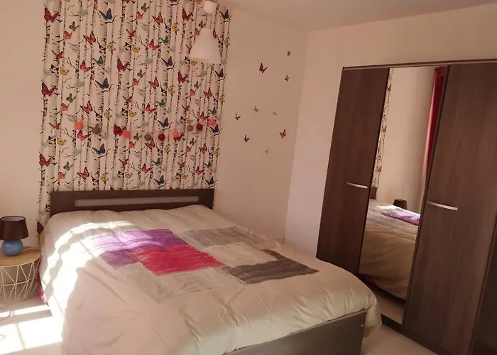 Pour 6 Ou Pour 2 A Apartament *